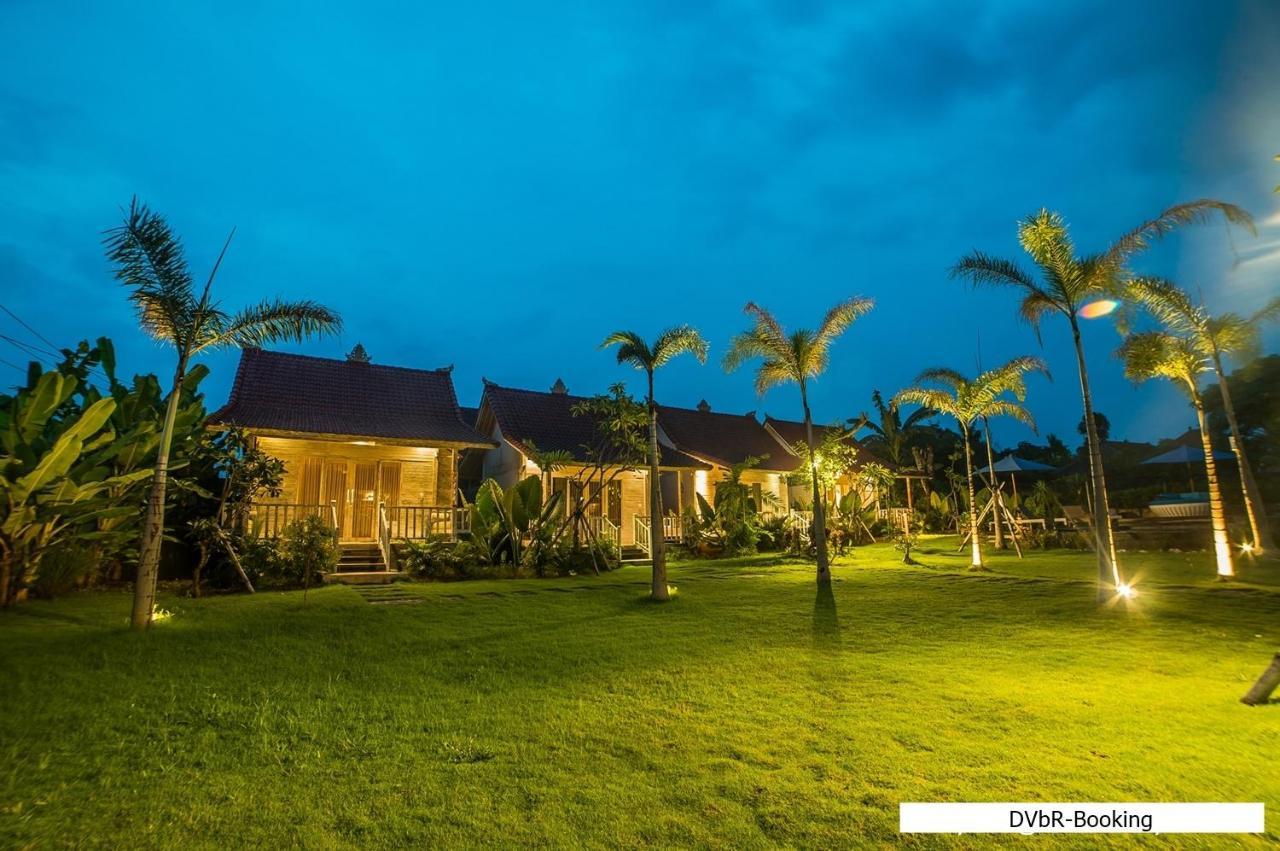 Dayung Villas By Reccoma レンボンガン島 エクステリア 写真