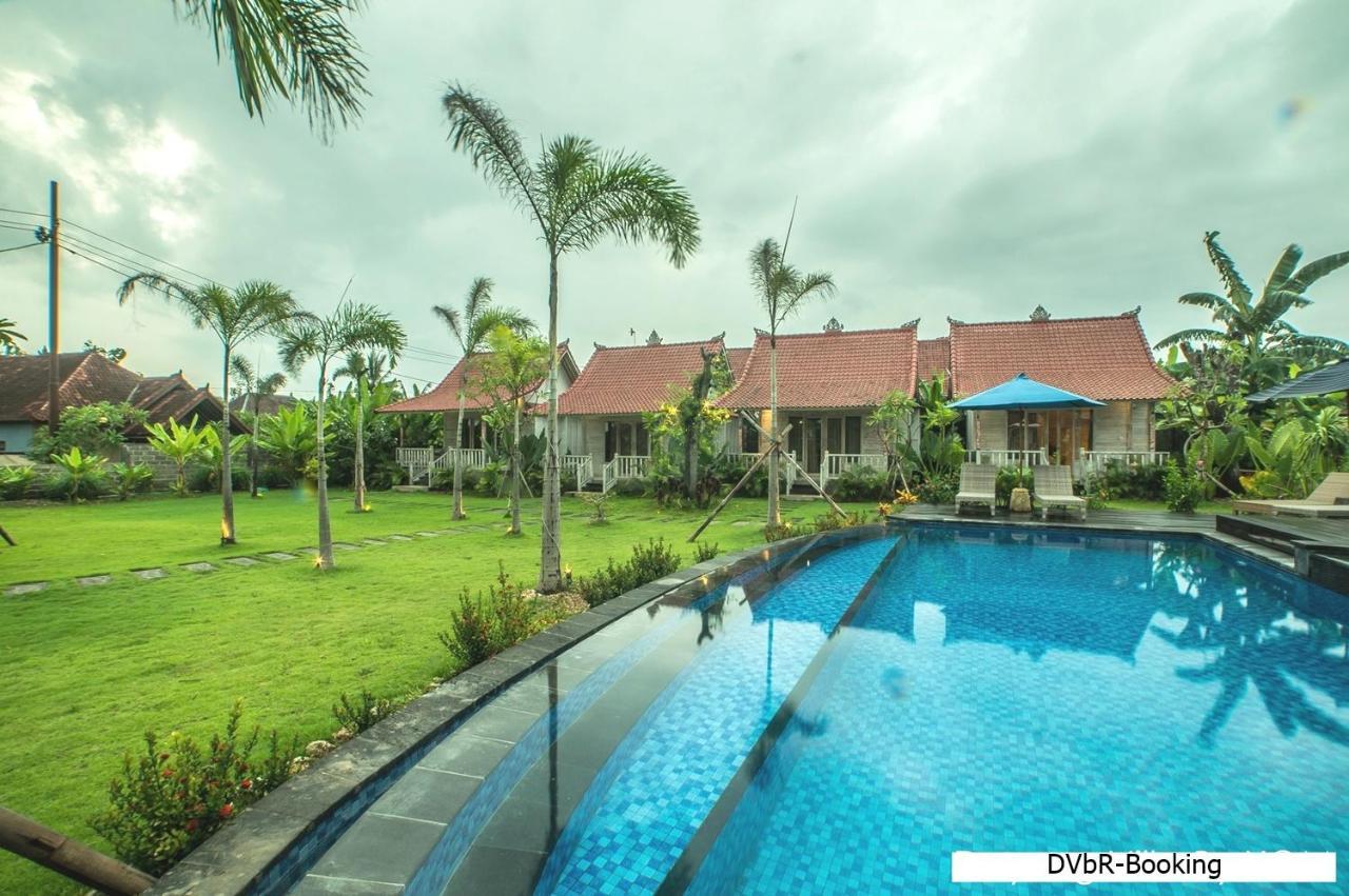 Dayung Villas By Reccoma レンボンガン島 エクステリア 写真