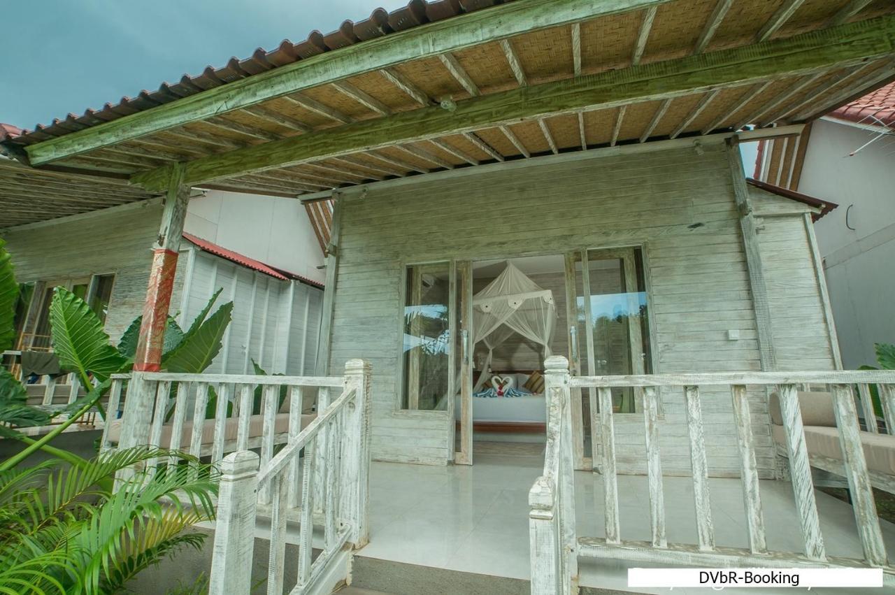 Dayung Villas By Reccoma レンボンガン島 エクステリア 写真