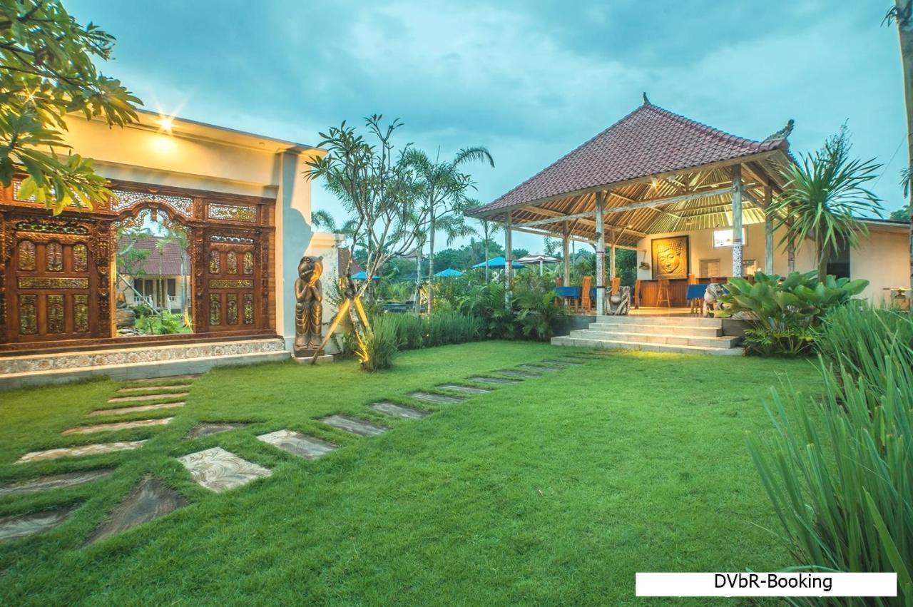 Dayung Villas By Reccoma レンボンガン島 エクステリア 写真