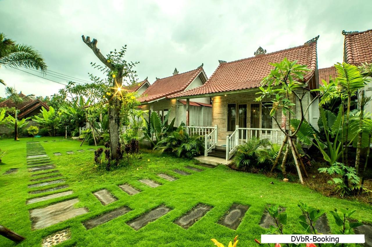 Dayung Villas By Reccoma レンボンガン島 エクステリア 写真